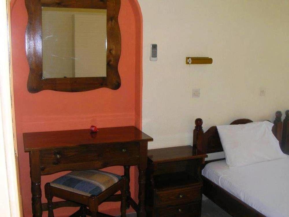 Flamingo Apartments Moraitika Corfu Exterior foto